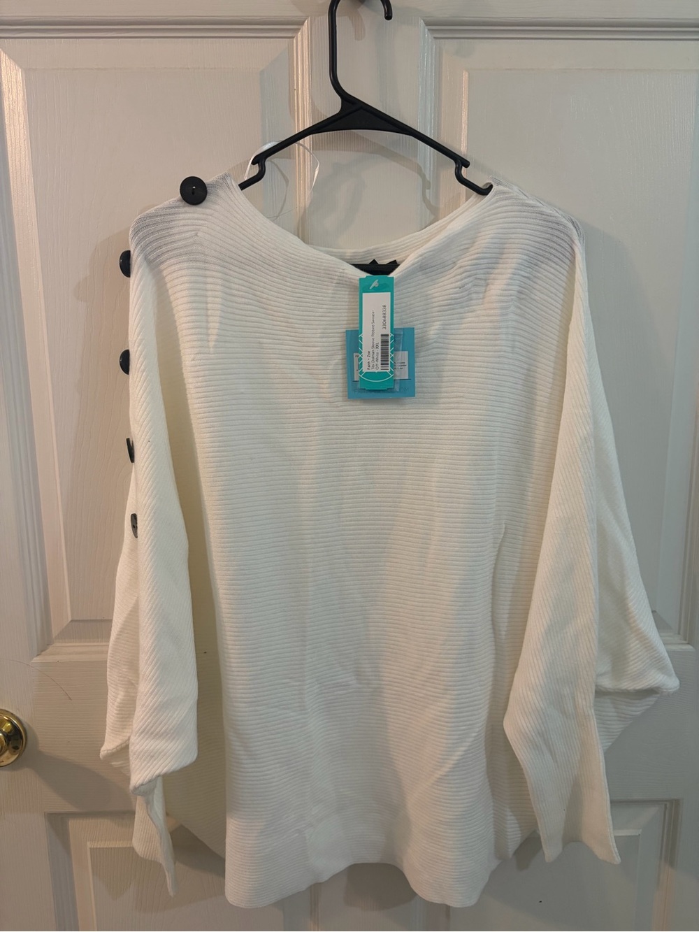 Faith + Zoe White Button Sleeve Top XXL NWT